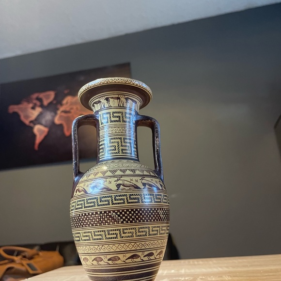 AMPHORA GEOMETRIC STYLE (Greek Vase) - Picture 6 of 8